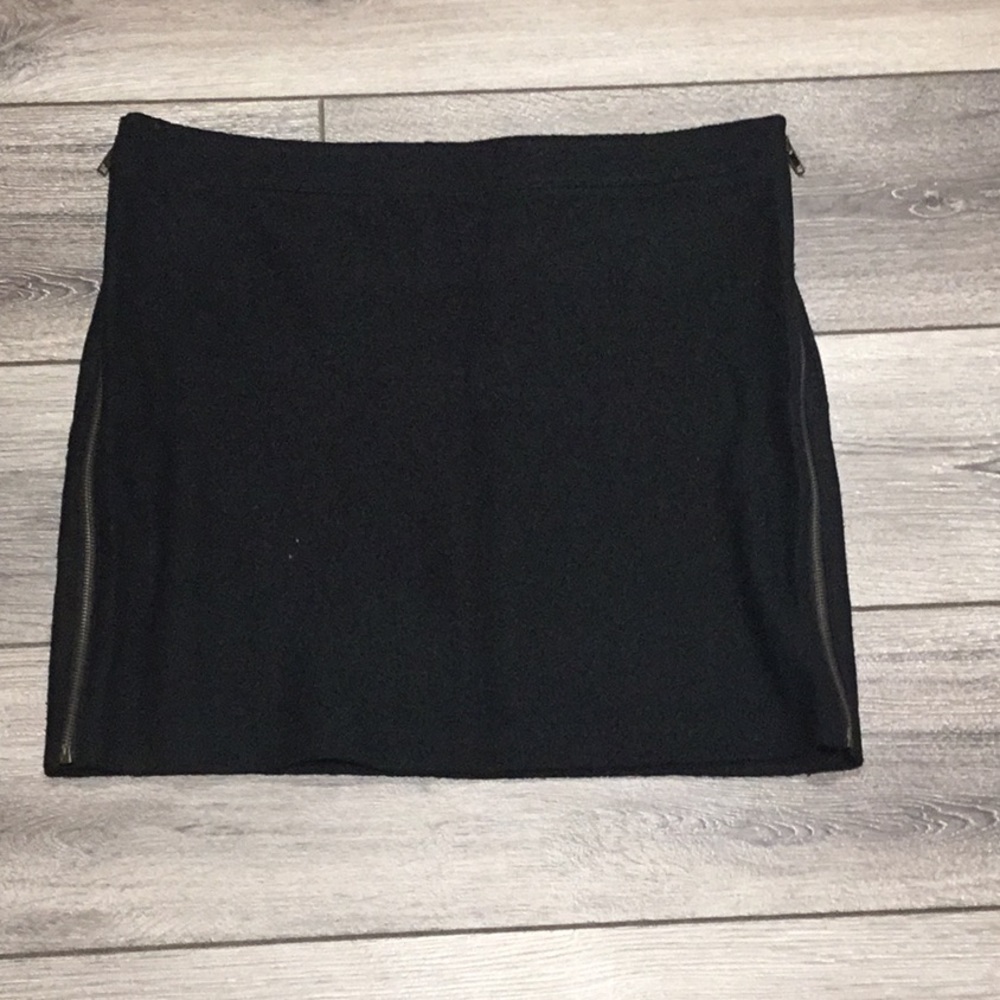 Mango wool skirt
